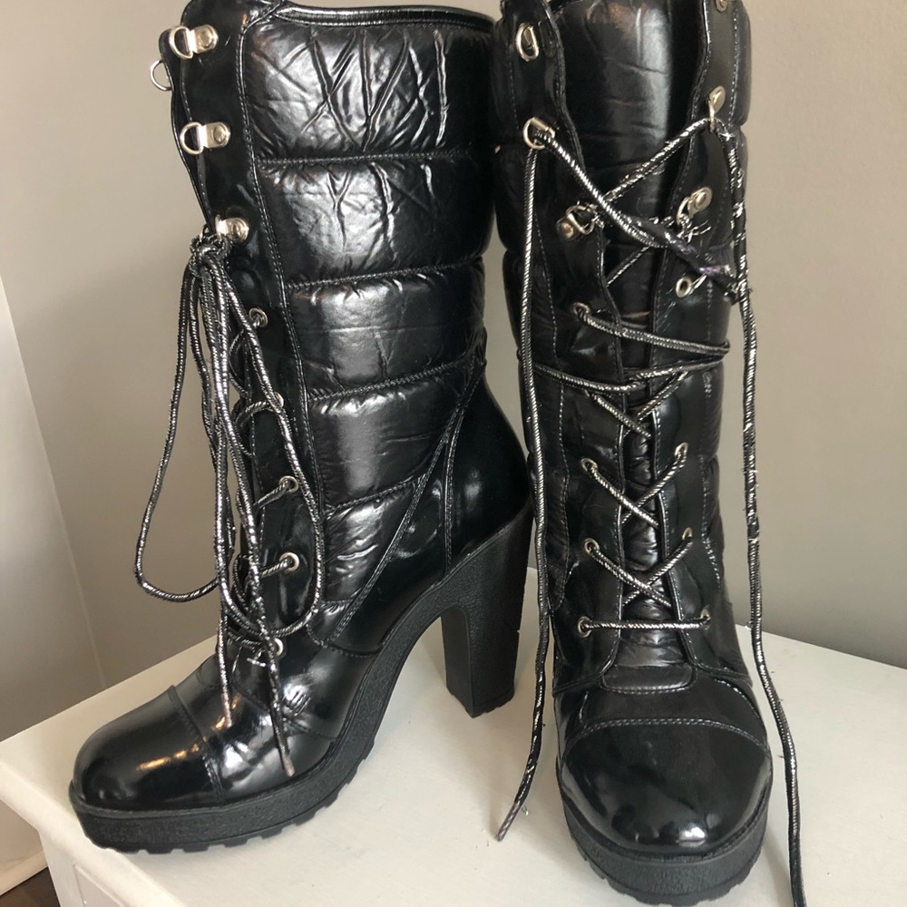 Black lace up boots with heel